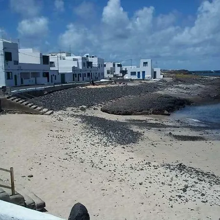 بيت للعطل Casa Caleta *